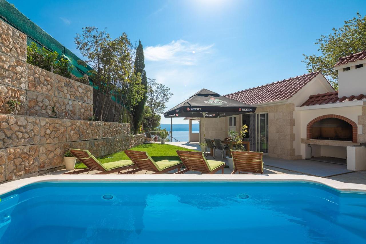 Villa Leoma With Heated Pool Marusici  Exterior foto